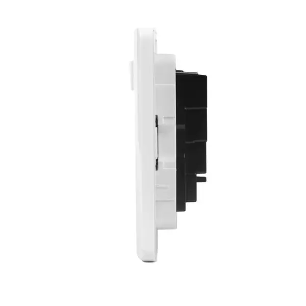 Zencelo 13A 3 Pin Flat Duplex Switch Socket - Image 3