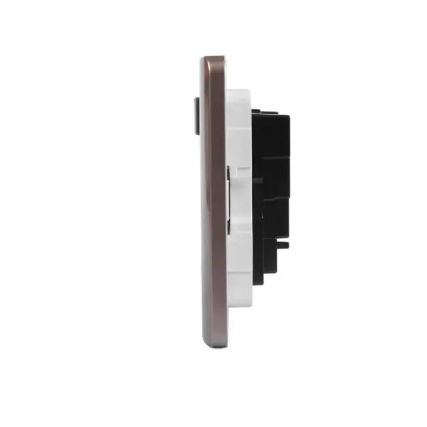 Zencelo 13A 3 Pin Flat Duplex Switch Socket - Image 6