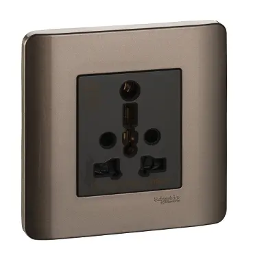 Zencelo 1 Gang International Socket With Shutter - Image 2